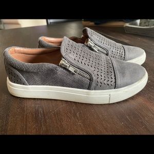 Women’s Report slip on shoes